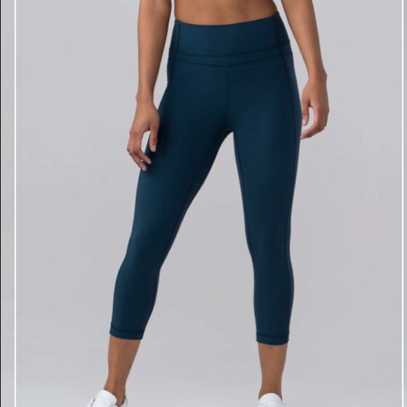 🌺 Lululemon Pushing Limits 🌺 - Picture 5 of 8